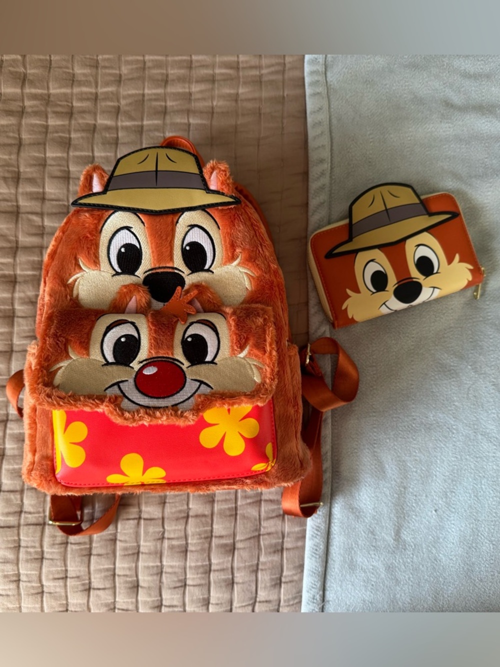 Chip n’ Dale Rescue Rangers Loungefly (EUC)